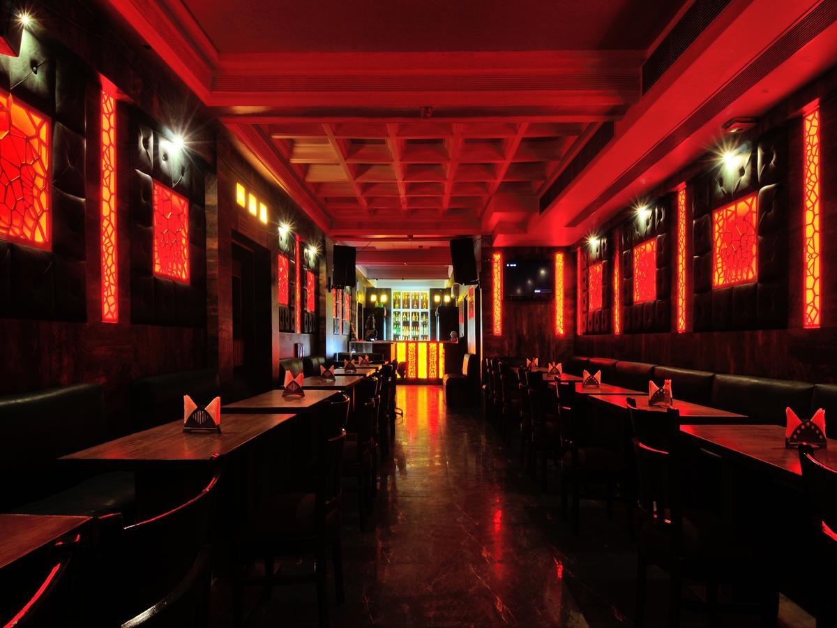 Hotel The Gold Regency - 02 Mins From New Delhi Railway Station Exterior foto
