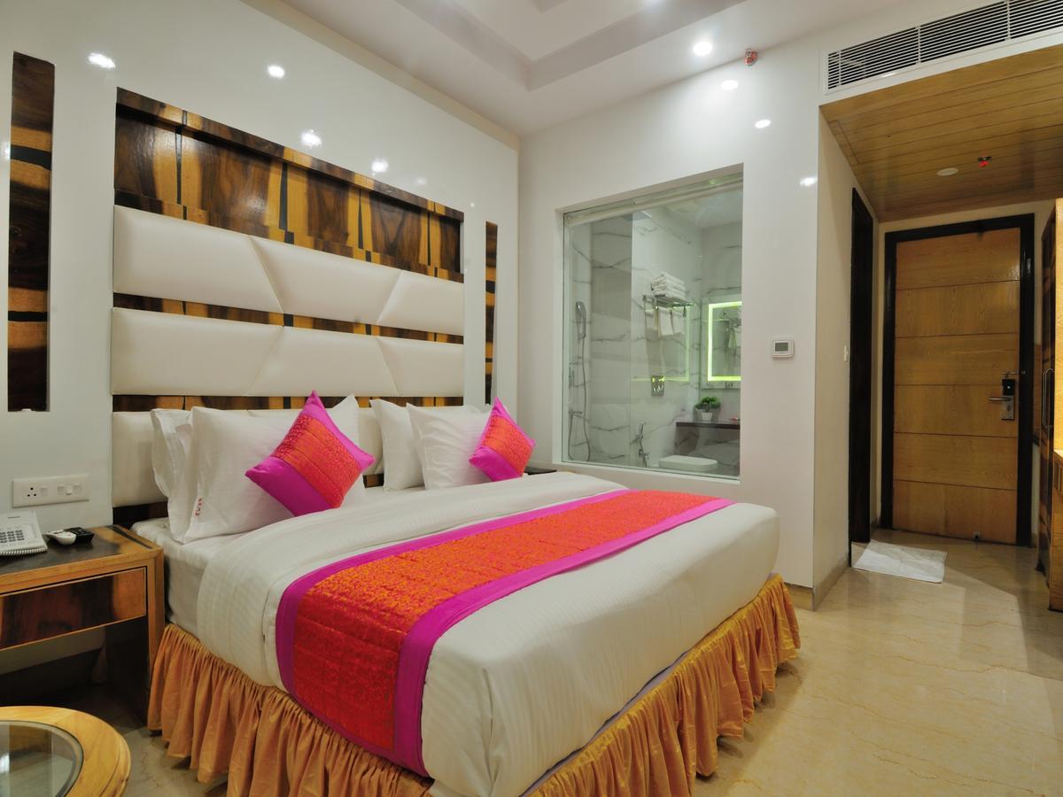 Hotel The Gold Regency - 02 Mins From New Delhi Railway Station Exterior foto