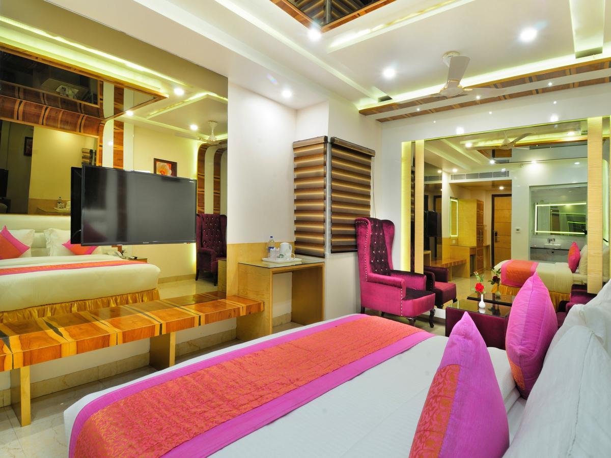 Hotel The Gold Regency - 02 Mins From New Delhi Railway Station Exterior foto