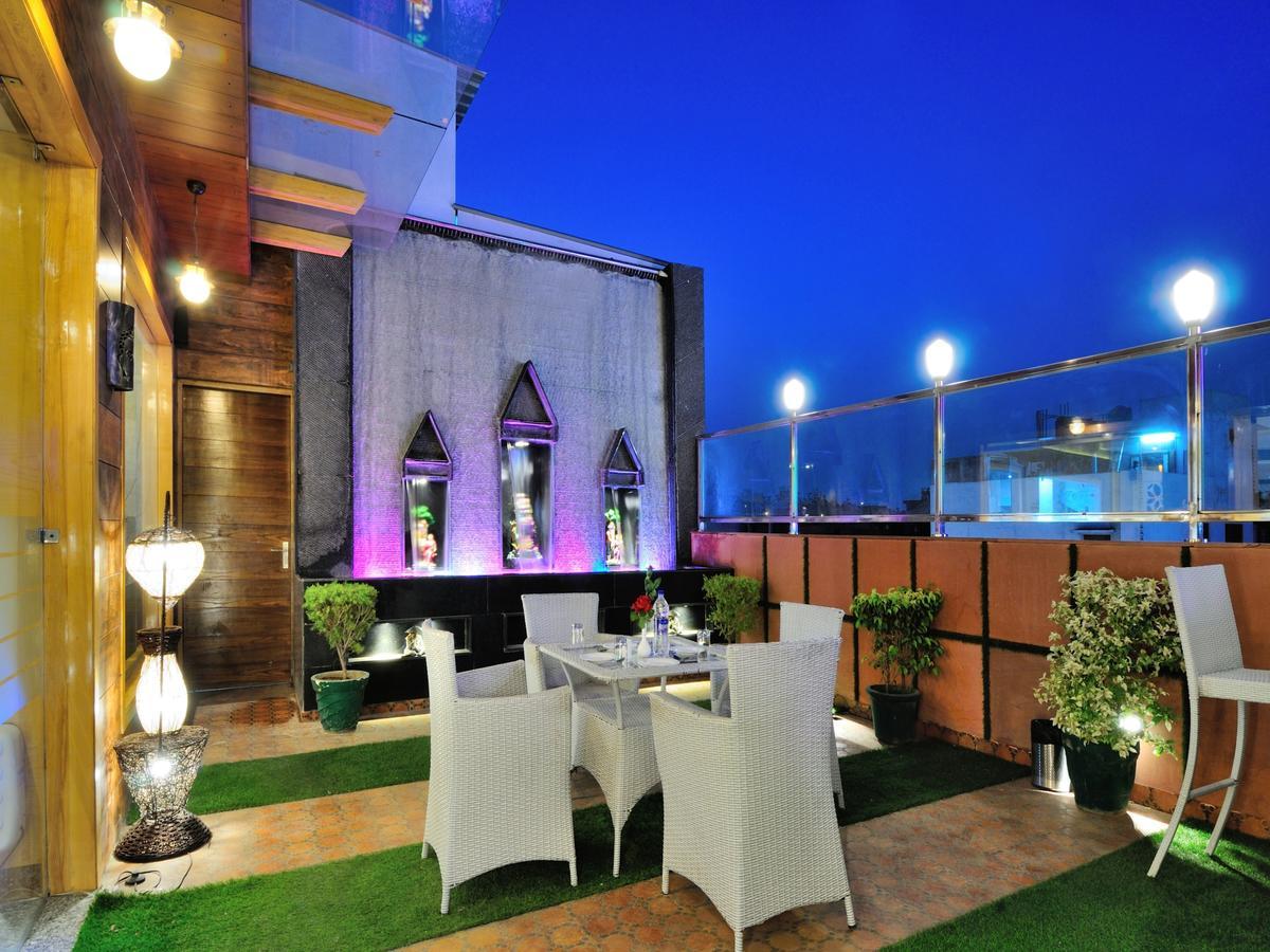 Hotel The Gold Regency - 02 Mins From New Delhi Railway Station Exterior foto